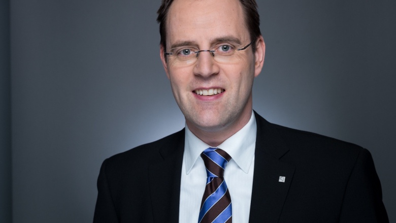 Adrian Mohr Adrian Mohr